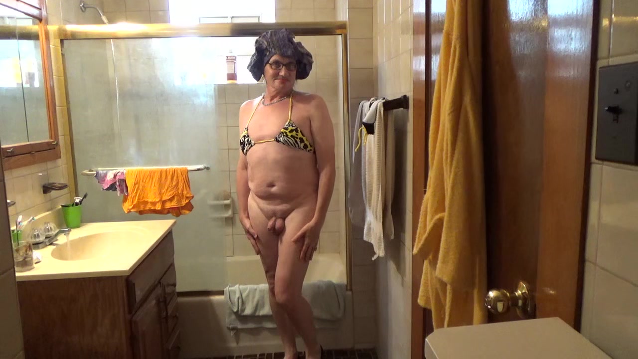 Lady in bikini. Crossdresser Sveta-Ave
