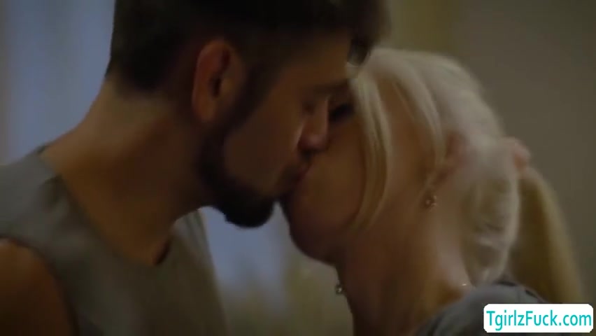 Izzy Wilde - Tall Shemale Anal Barebacked