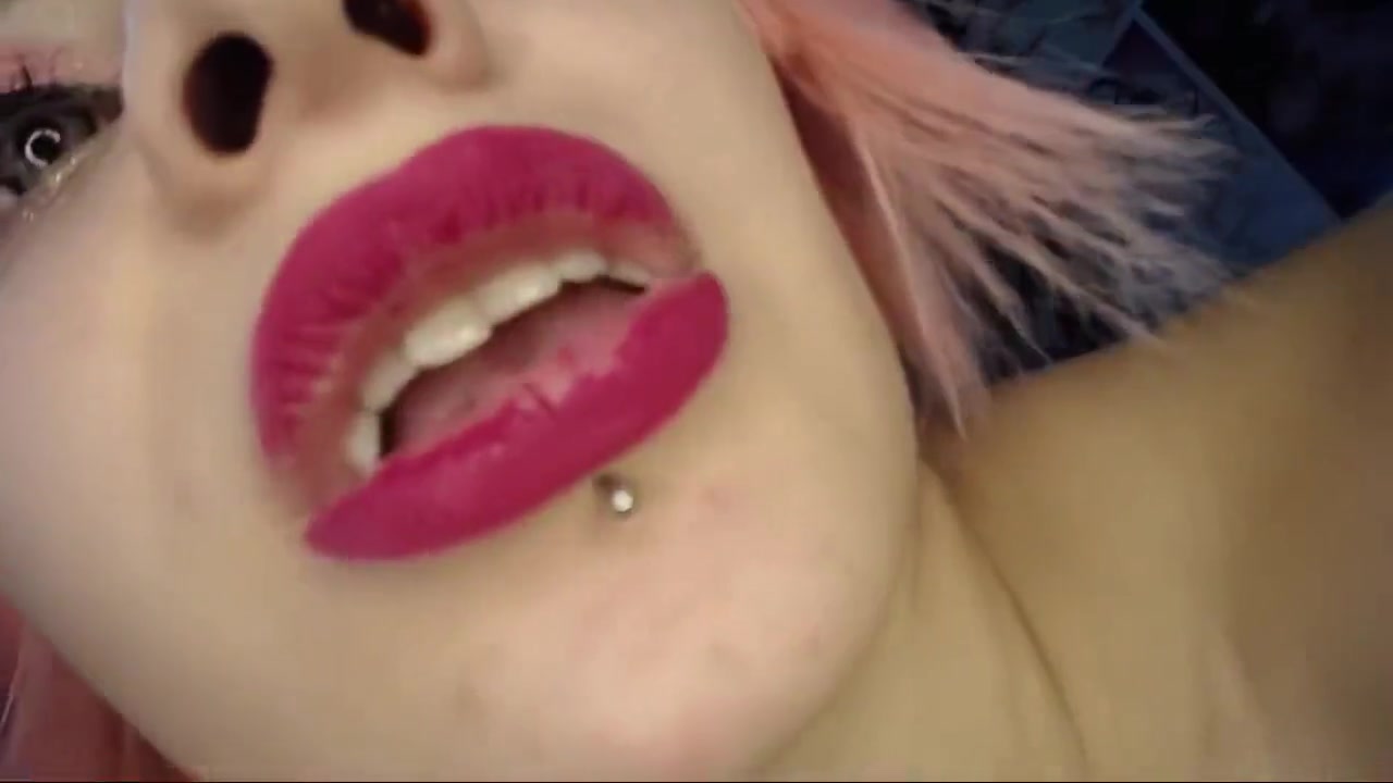 Fuck Wut H A Tgirl