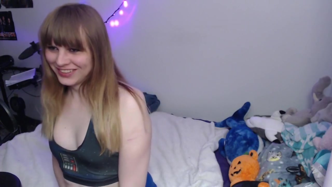 First Time Fucking My Ass On Stream On Star Wars Day