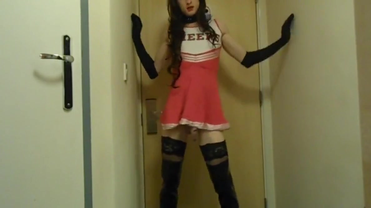Sexy Sissy Dance With Emily Hardon
