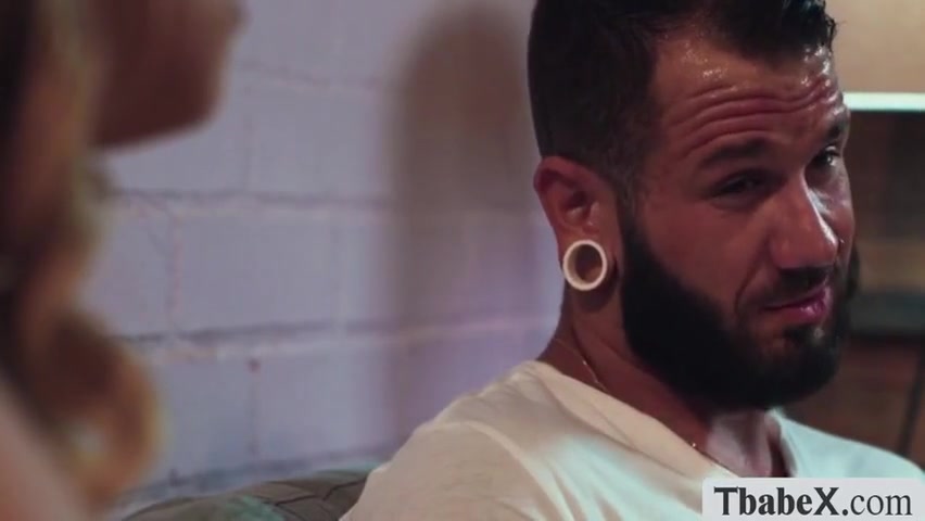 Brunette Tbabe Blowjobs Studs Bigcock And Analed With Casey Kisses