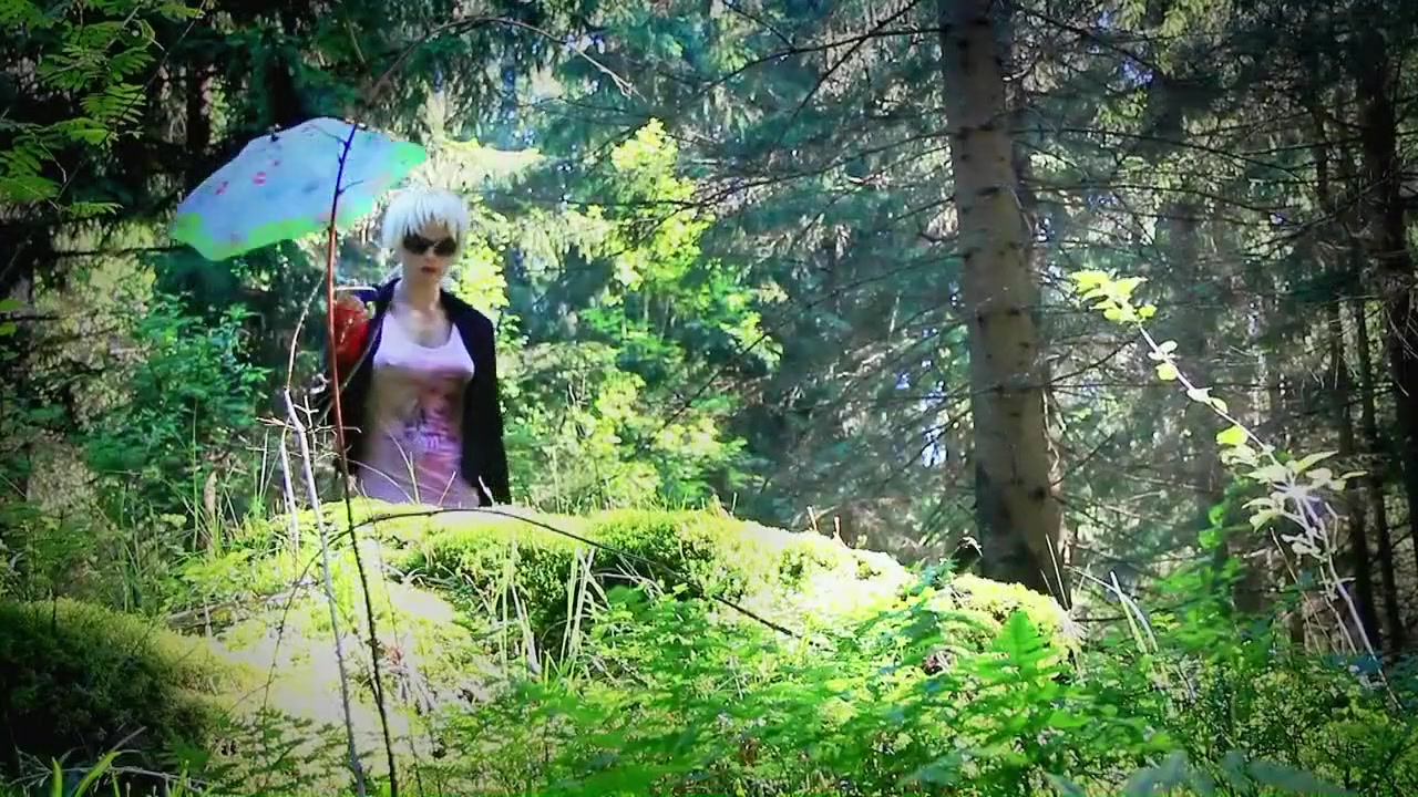 Anal Play In The Woods