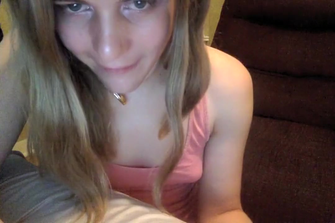 Adobegirl teasing and testing ppl on chaturbate