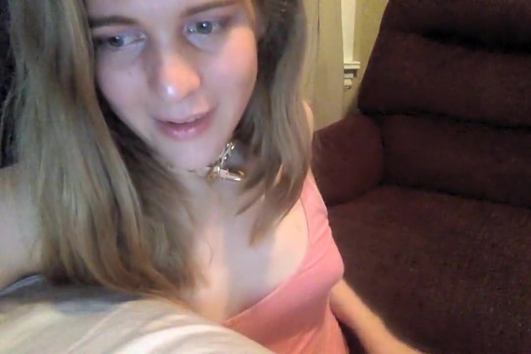 Adobegirl teasing and testing ppl on chaturbate