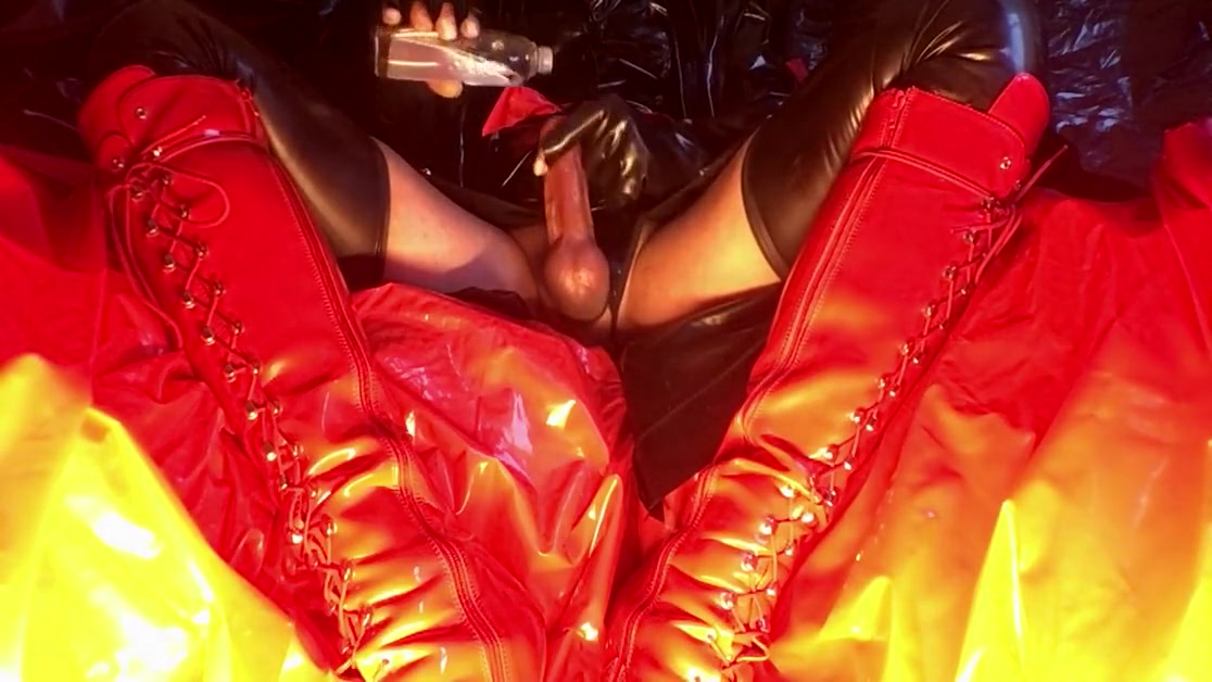 Multiple orgasms in my plastic lair