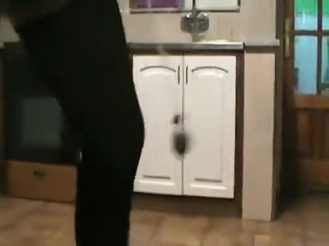 Cd video posing