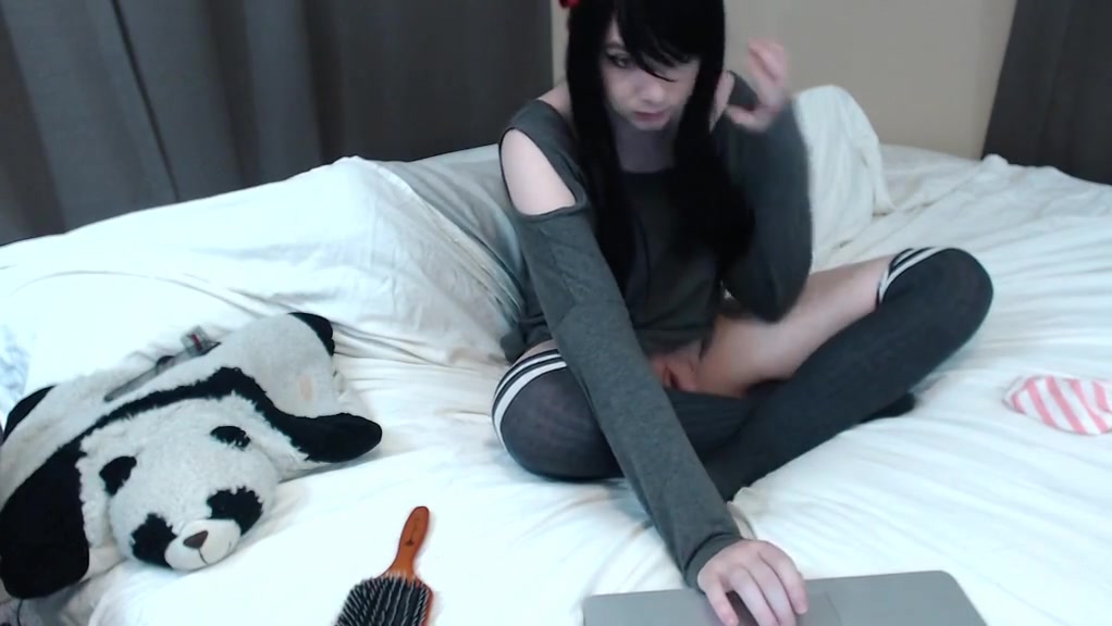 Ll cam show