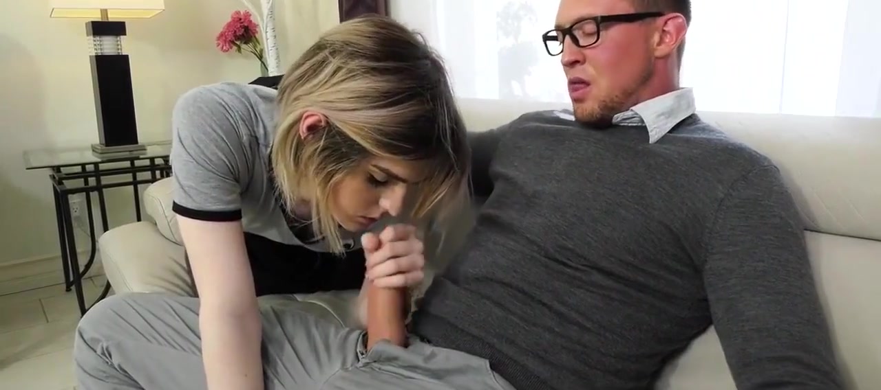 Jean Hollywood And Holly Wood In Petite Ts Gets Penetrated Roughly 6 Min