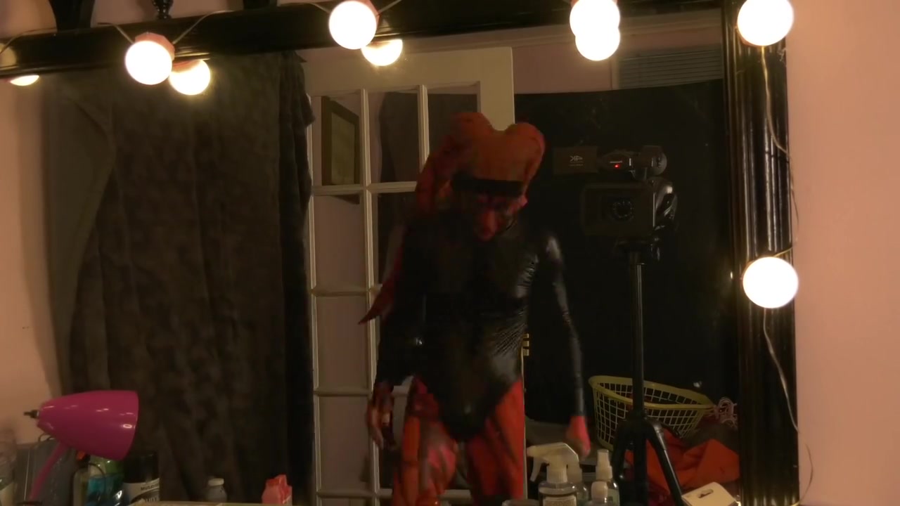 Star Wars Parody - Behind The Scenes Darth Talon Cosplay Time-lapse
