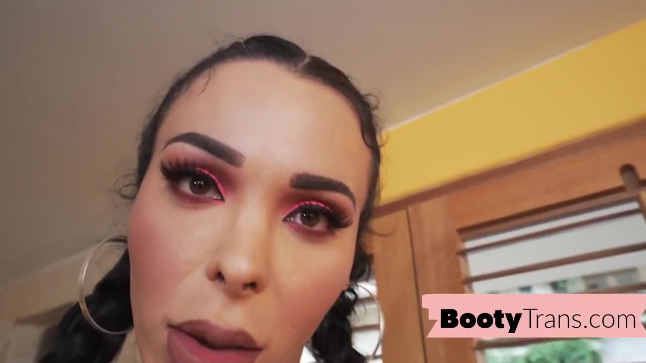 Inked Trans Babe Gets Her Booty Breeded After