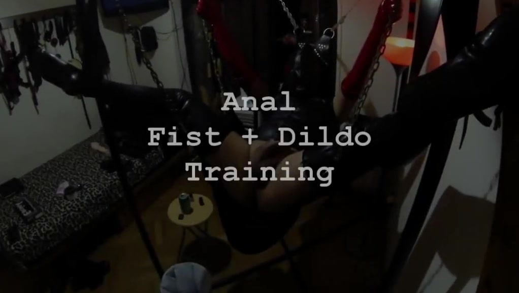 Anal fist dildo training madrid
