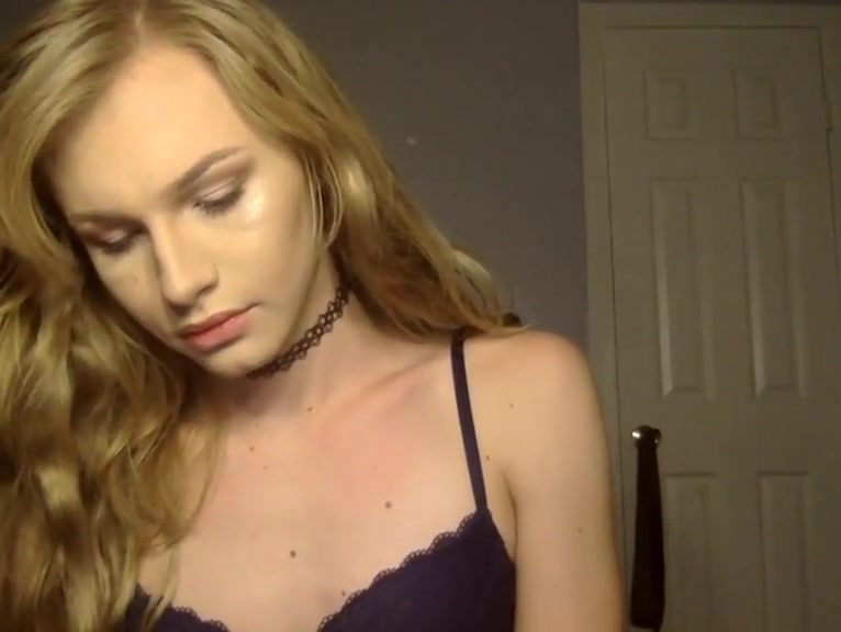 Cam show 25