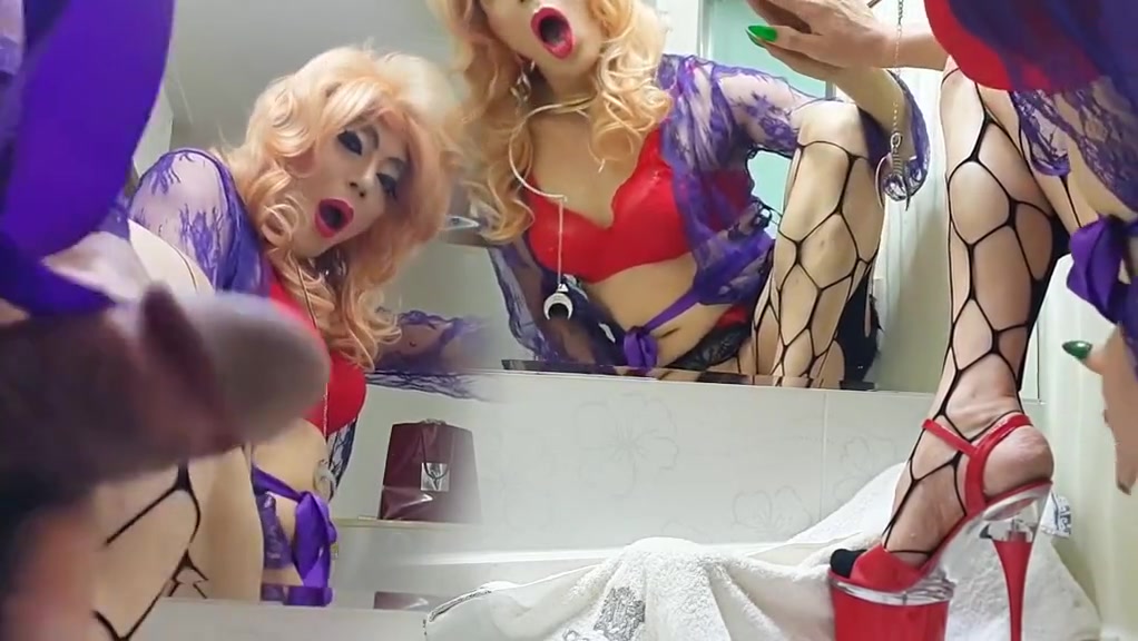 Sissy niclo pornstar fuck jerking