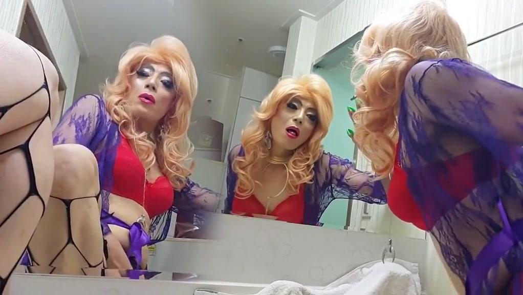 Sissy niclo pornstar fuck jerking