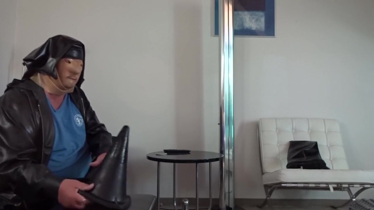 Perv Latexbitch Bessy