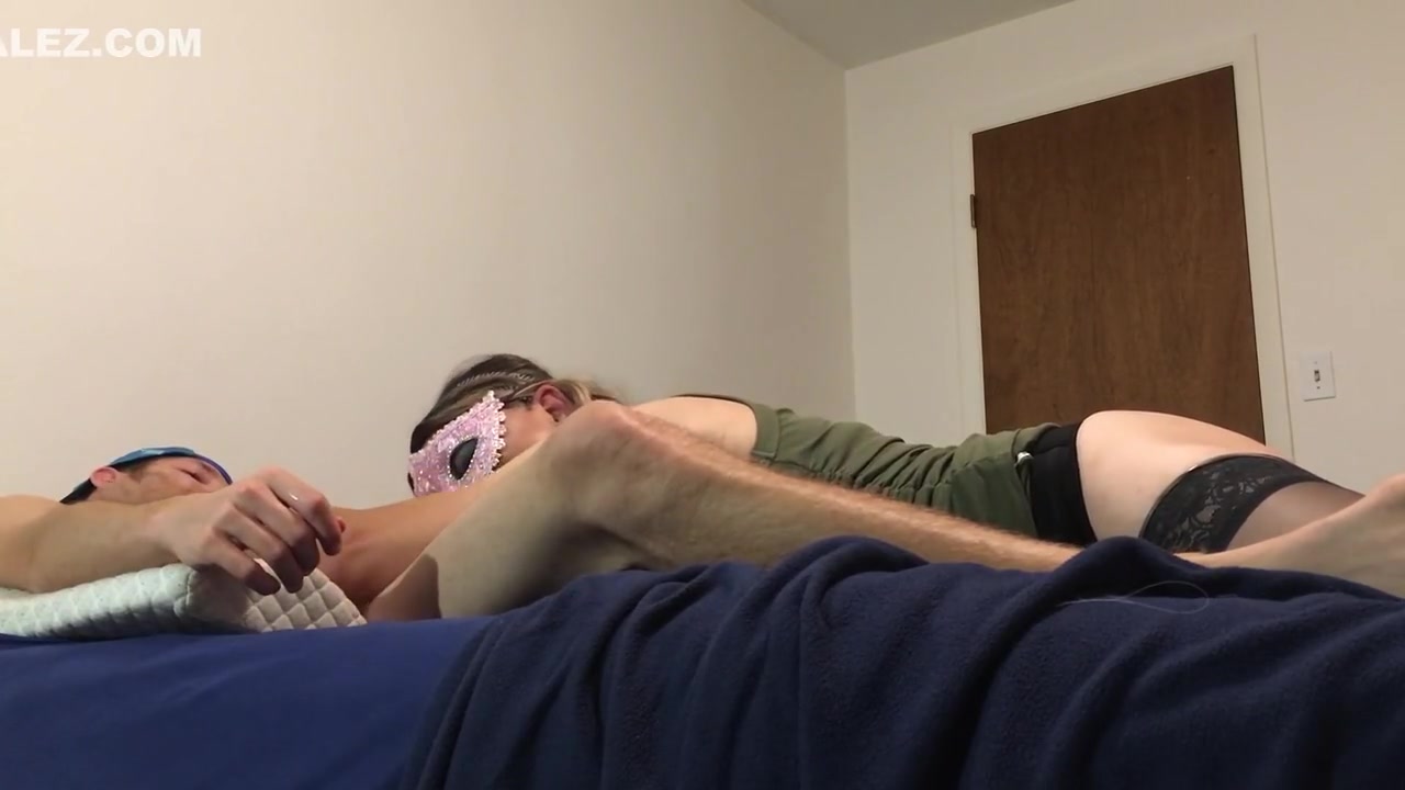 Hot Mexican Crossdressing Beauty Sucking Huge Cock
