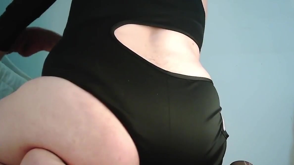 Im A Cute Blonde Tranny I Like Sucking Dicks And Prolapse My Ass With My Catsuite - Ii