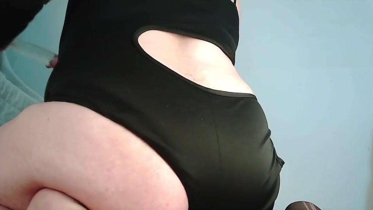 Im A Cute Blonde Tranny I Like Sucking Dicks And Prolapse My Ass With My Catsuite - Ii