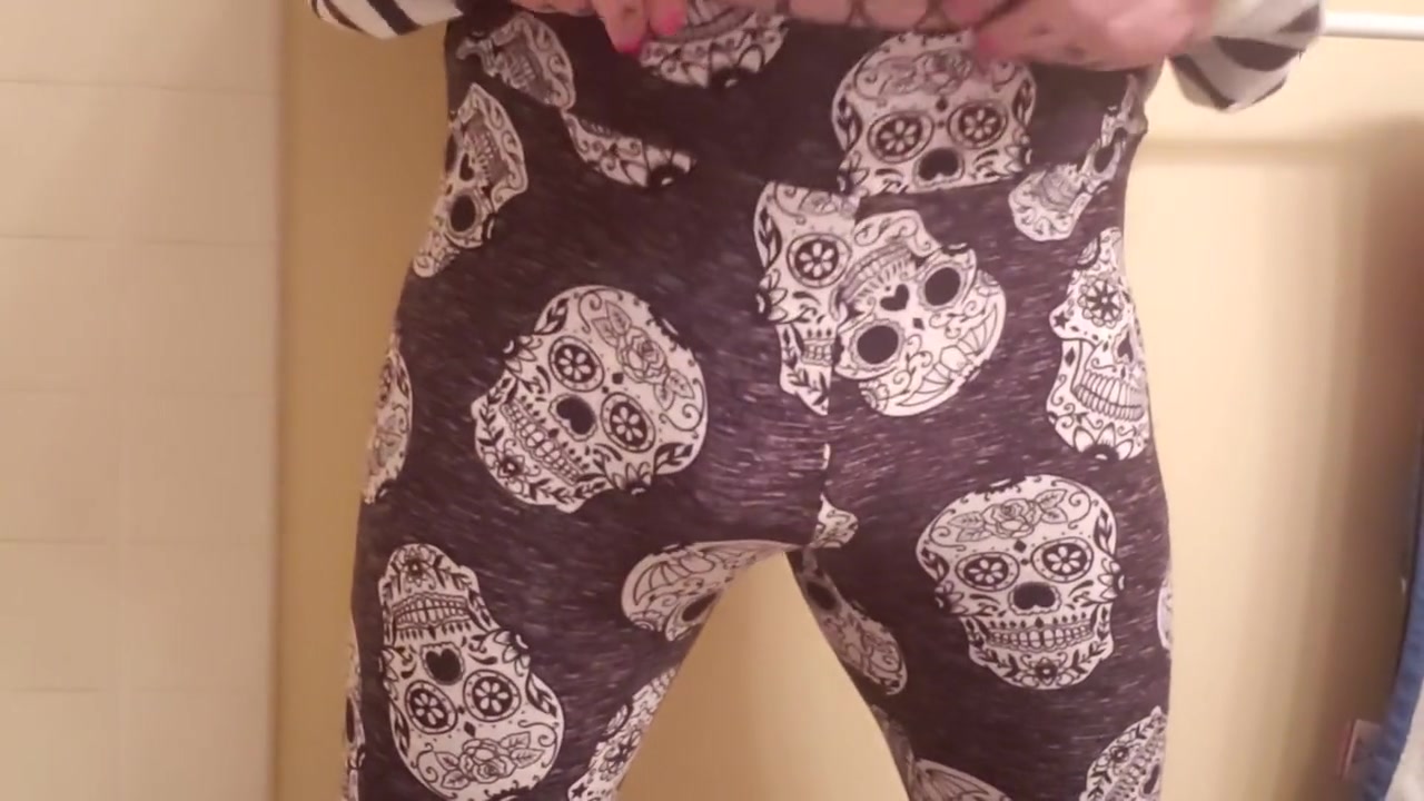 Sissy Goth Boy Plugging His Ass For Step daddy While Hes At Work =)