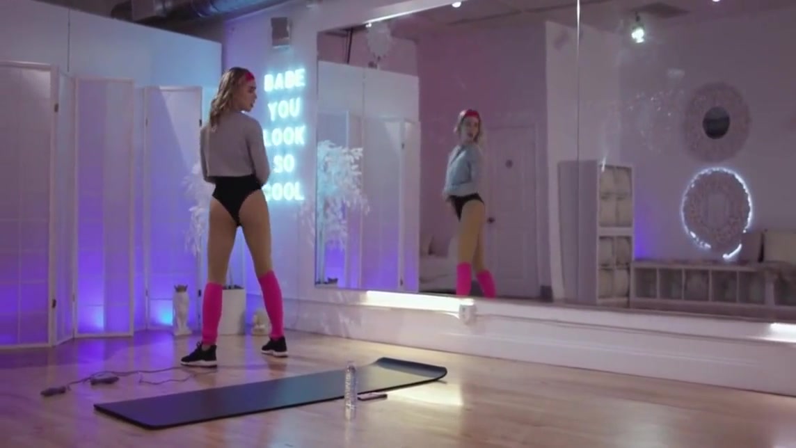 Gym Small Titted Shemale Barebacks Coach In Anal Hole 8 Min
