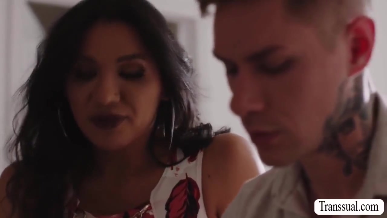 Latina Ts Stepmom Licks And Analed Her