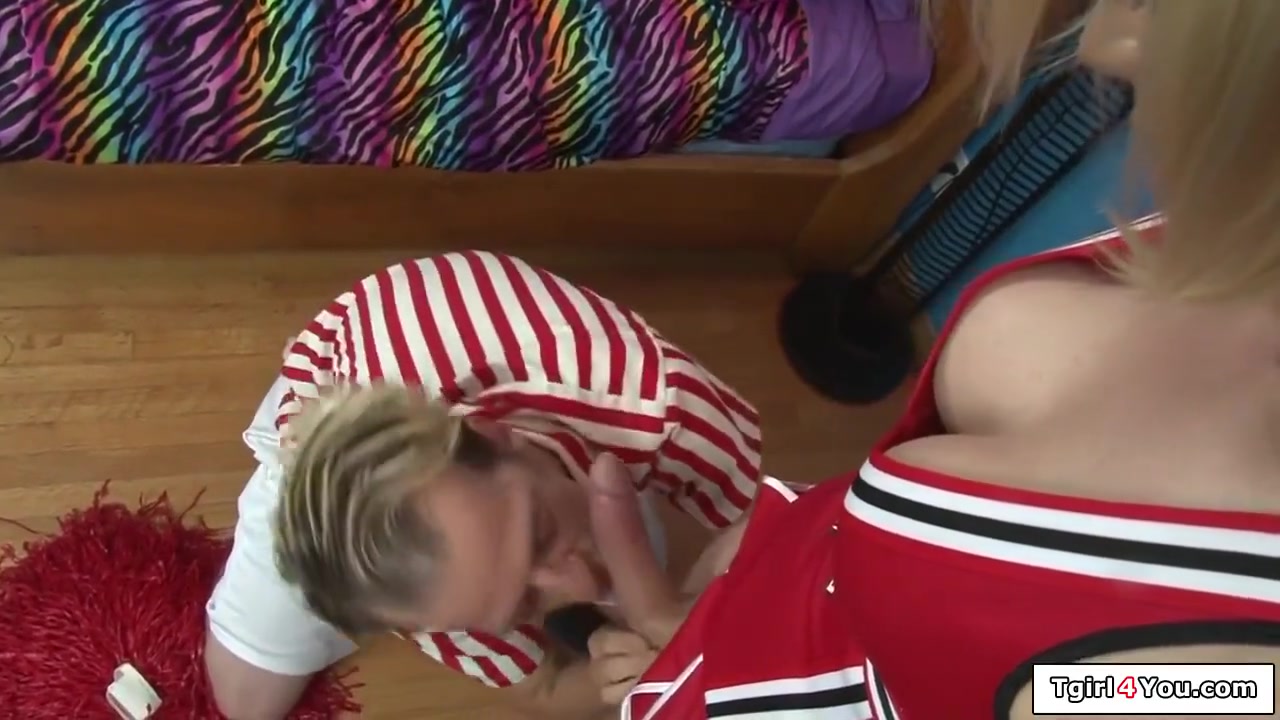 Nina Lawless And Big T - Ts Cheerleader Anal Fucking