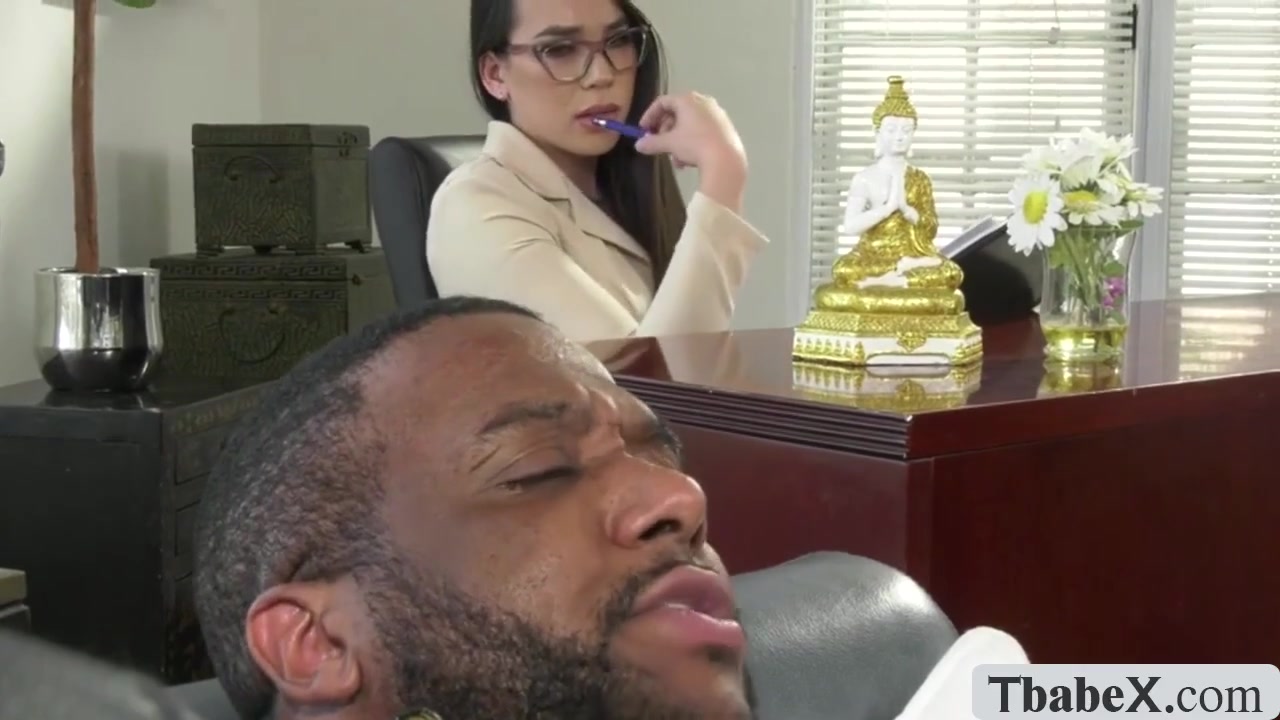 Tranny Doctor Enjoy Interracial Anal Sex With Kasey Kei And Big T