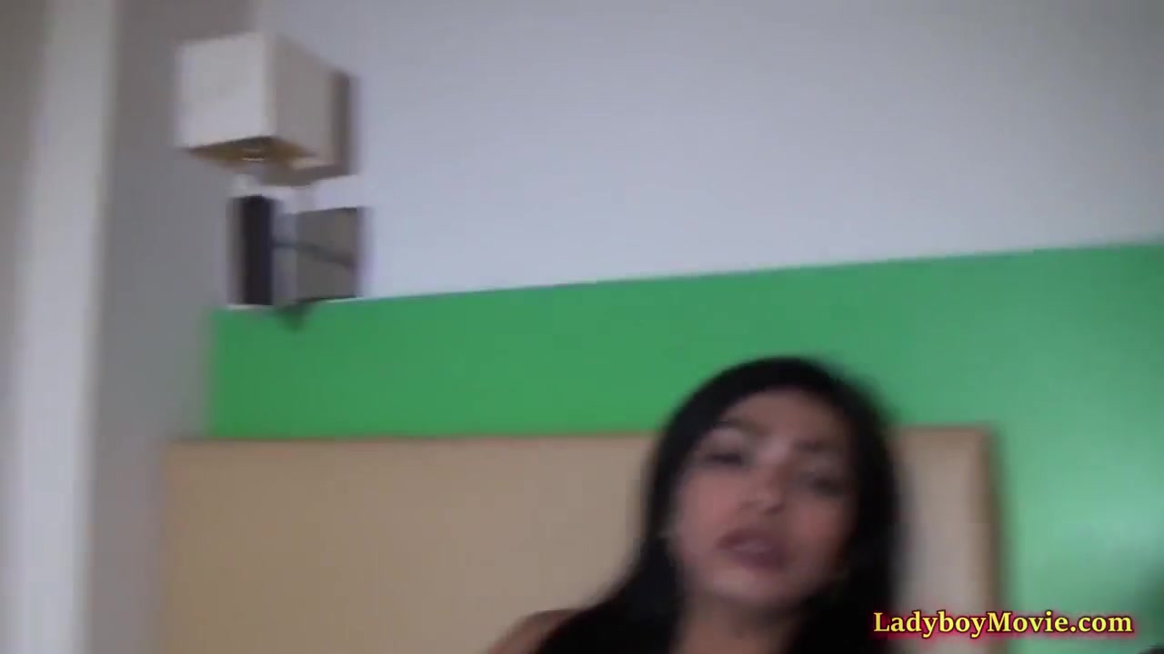 Amateur Ladyboy Shy Inserts Her Dick Into A Guy