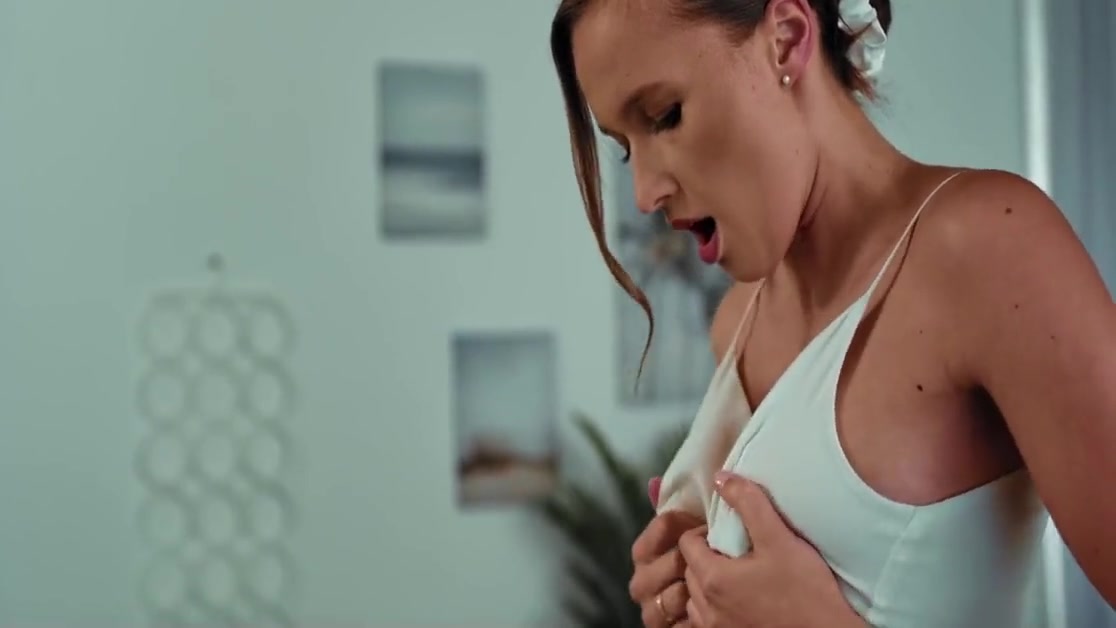 Hot Beautiful Shemales Explode With Cum - Real Life Futanari Compilation