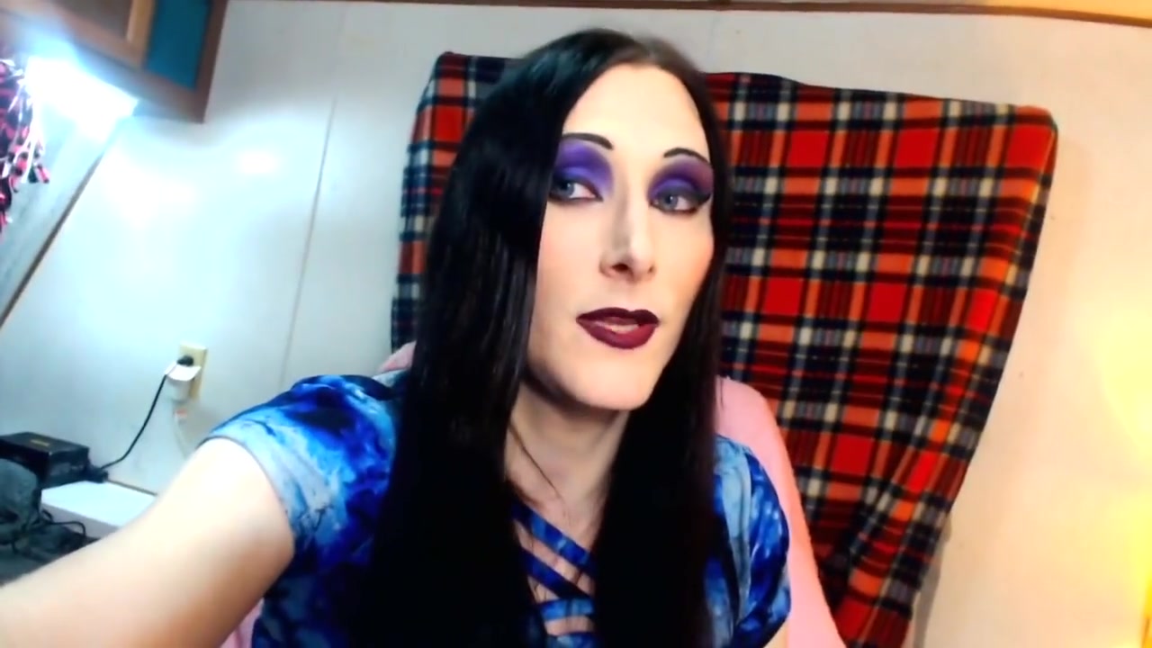 Oiling Up And Playing With My Meaty Tranny Cock