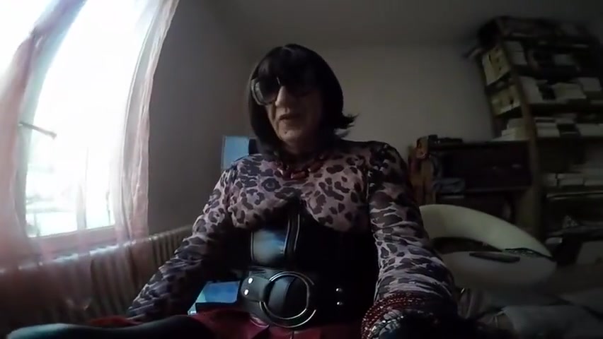 Tranny Worship Shemale Foot And Man Cock