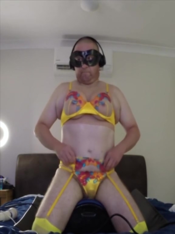 Jorgina - 25th Jan 2023 - Yellow Lingerie Sybian Cum