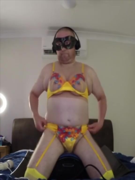 Jorgina - 25th Jan 2023 - Yellow Lingerie Sybian Cum