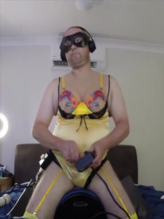 Jorgina - 25th Jan 2023 - Yellow Lingerie Sybian Cum