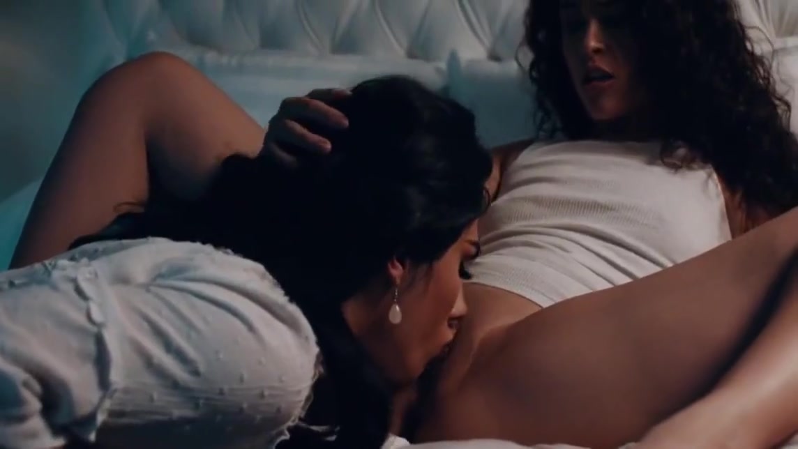 Transgender Fucks Smalltitted Female In Pussy 8 Min