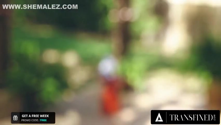 Runaway Bride - Petite Lesbian Gives Trans Shes Ever Had!