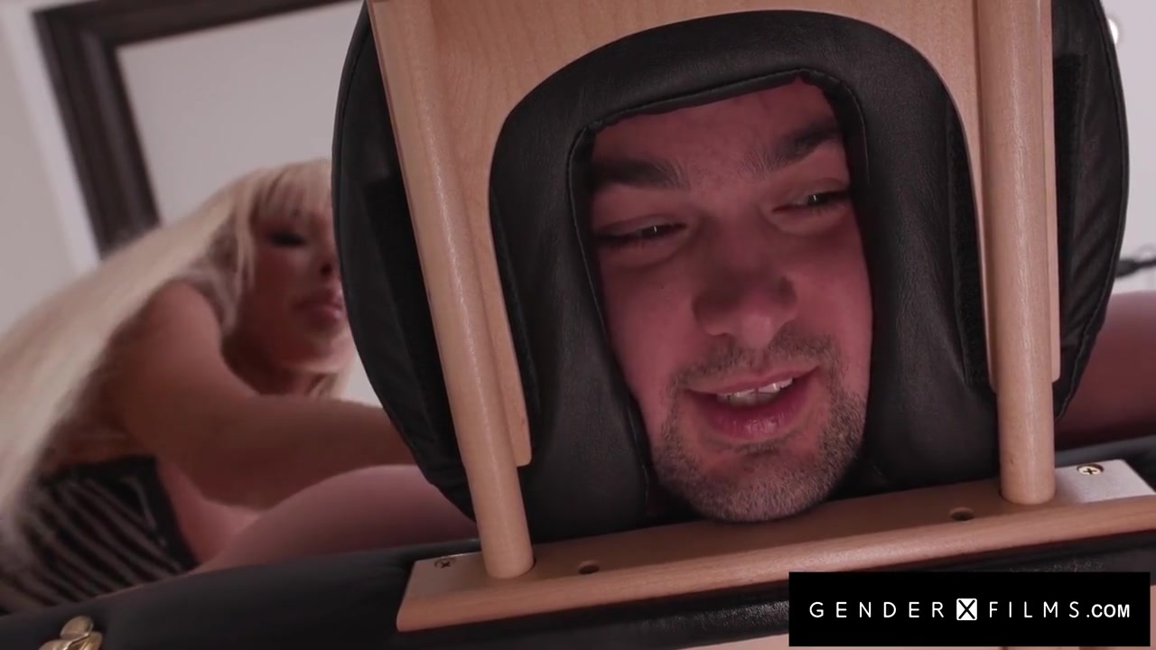 Busty Trans Masseuse Offers Extras To Hunk