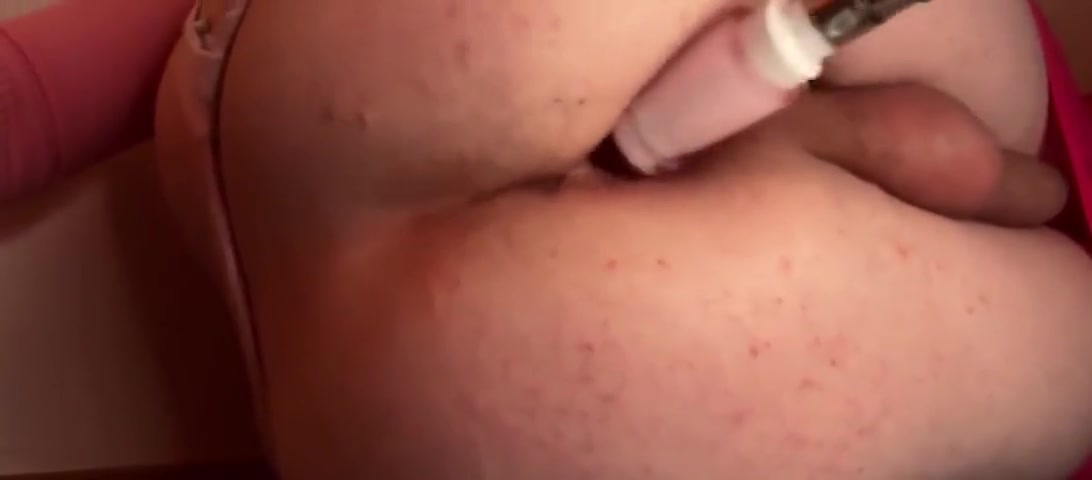 Amateur teen 18+ Femboy Lasst Sich Von Seiner Sexmaschine Anal Ficken