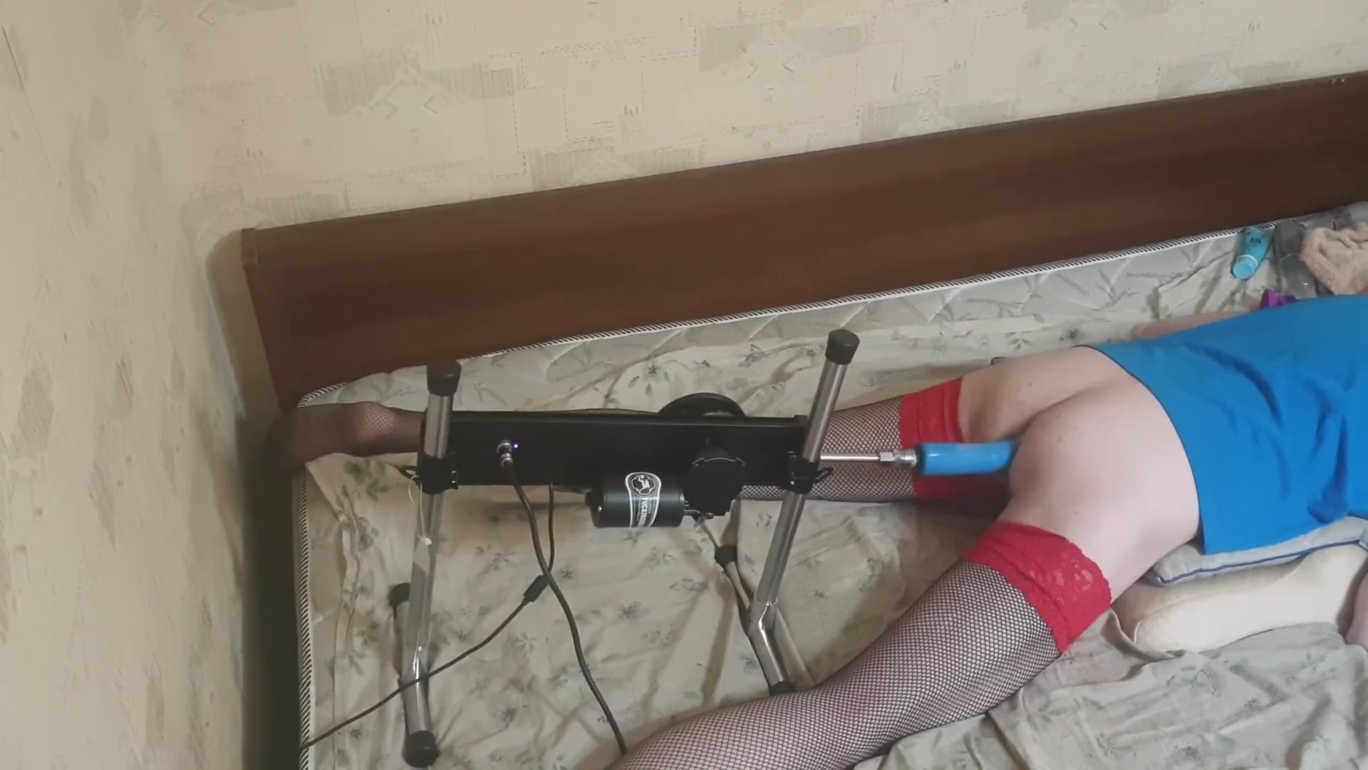 Ass Fucked On The Bed With Sex Machine