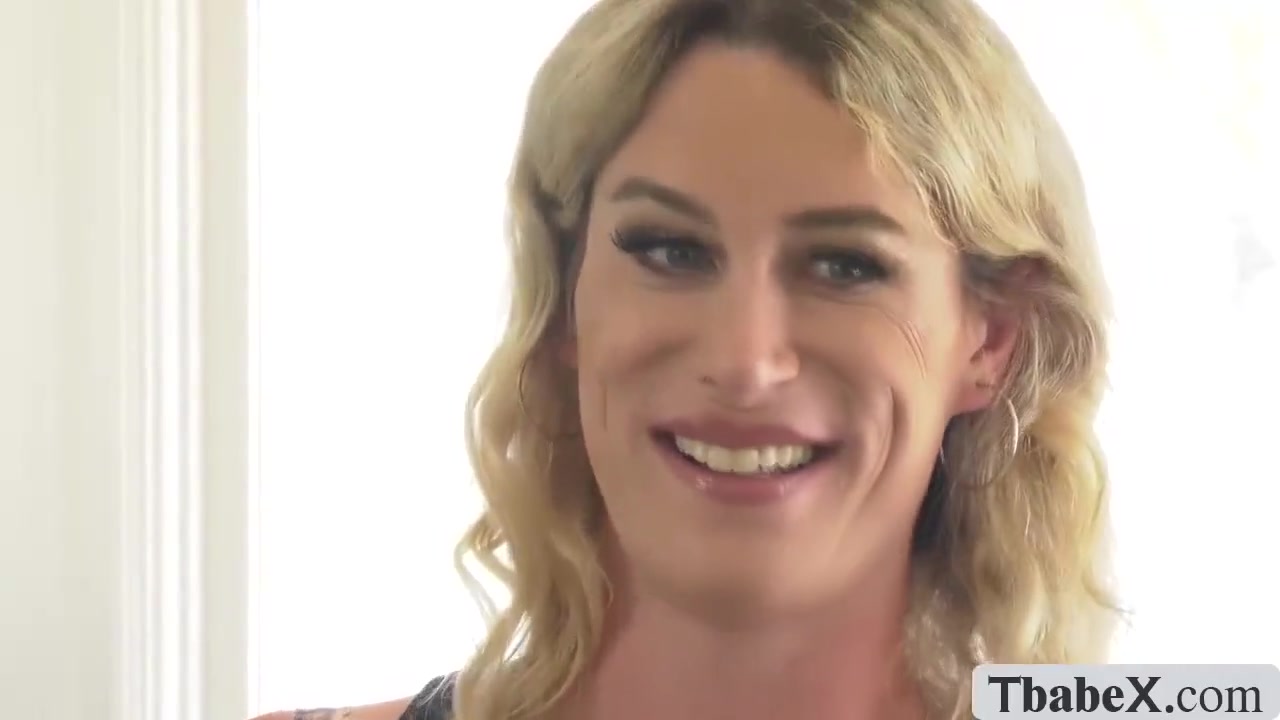 Busty Transsexual Take Bbc With Nikki Vicious