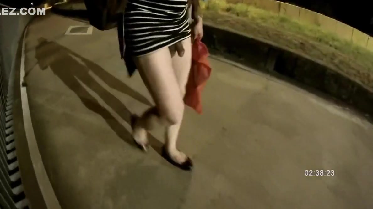 Public 39 Night Walk & Cum