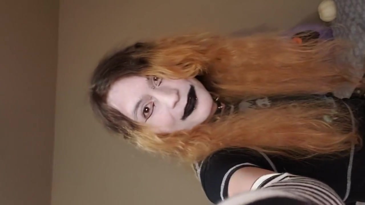 Best Halloween Special Ever: Trans Girl Breeds A Pumpkin
