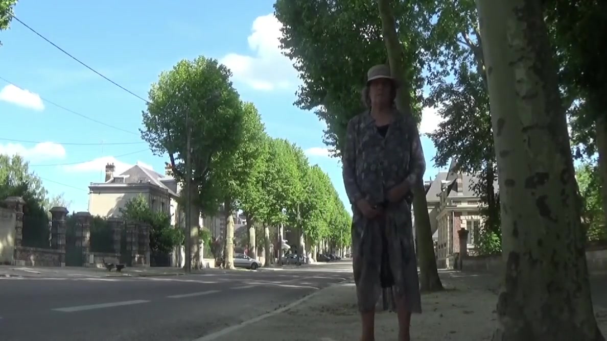 Transvestite Tranny Sounding Urethral In Town On Avenue In L