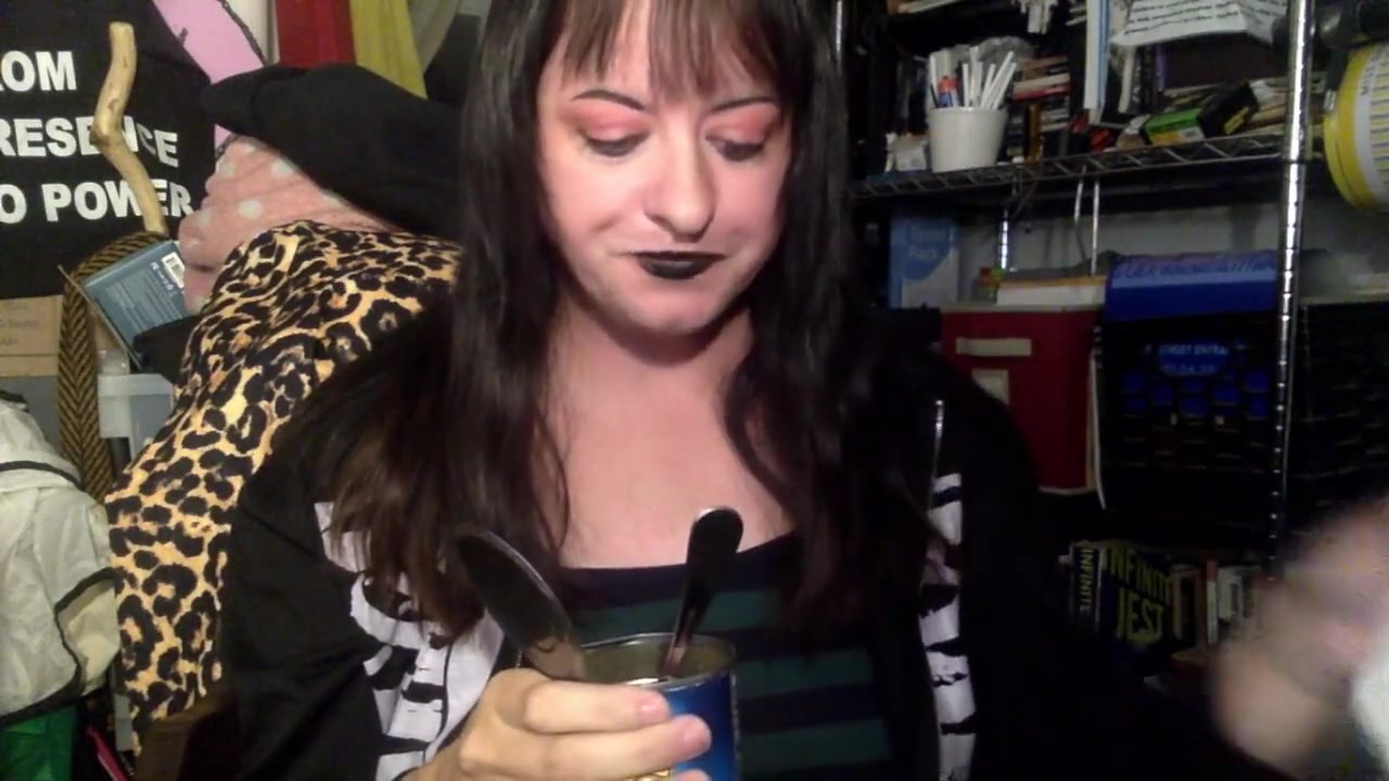 Trans Girl Eats Beans On Webcam Show