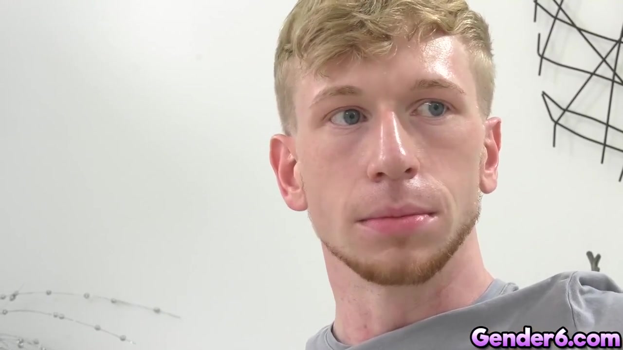 Blonde Jamie Wants To Swallow Stepsons Dick
