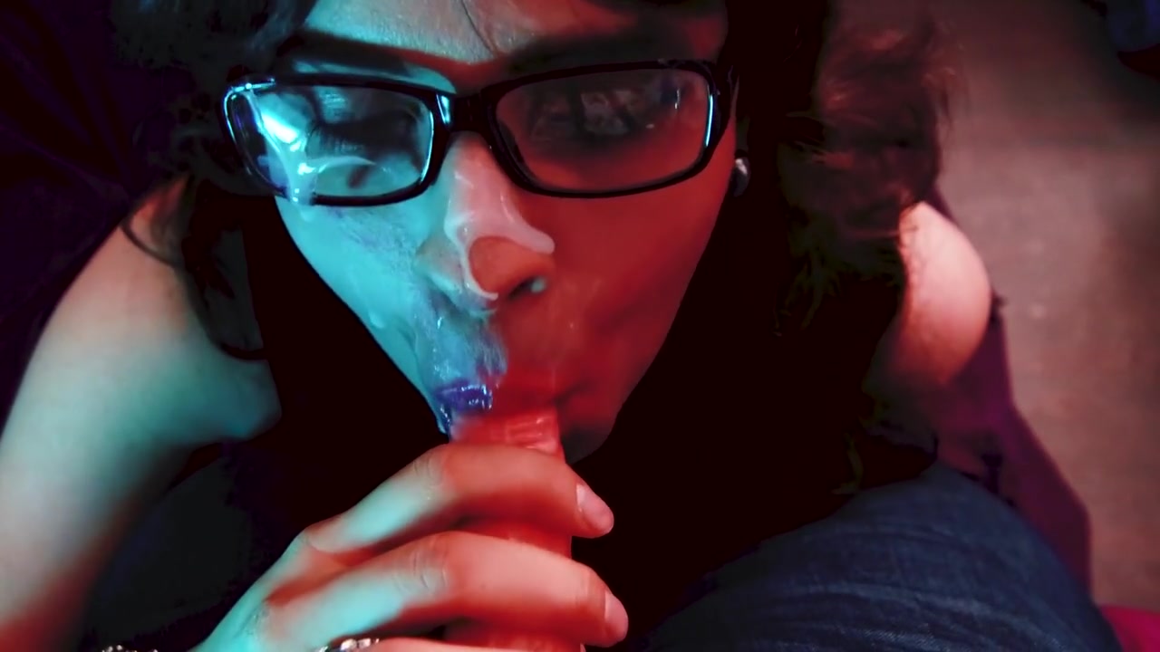 Cheating Tg Girlfriend Catching A Nice Big Yummy Cock