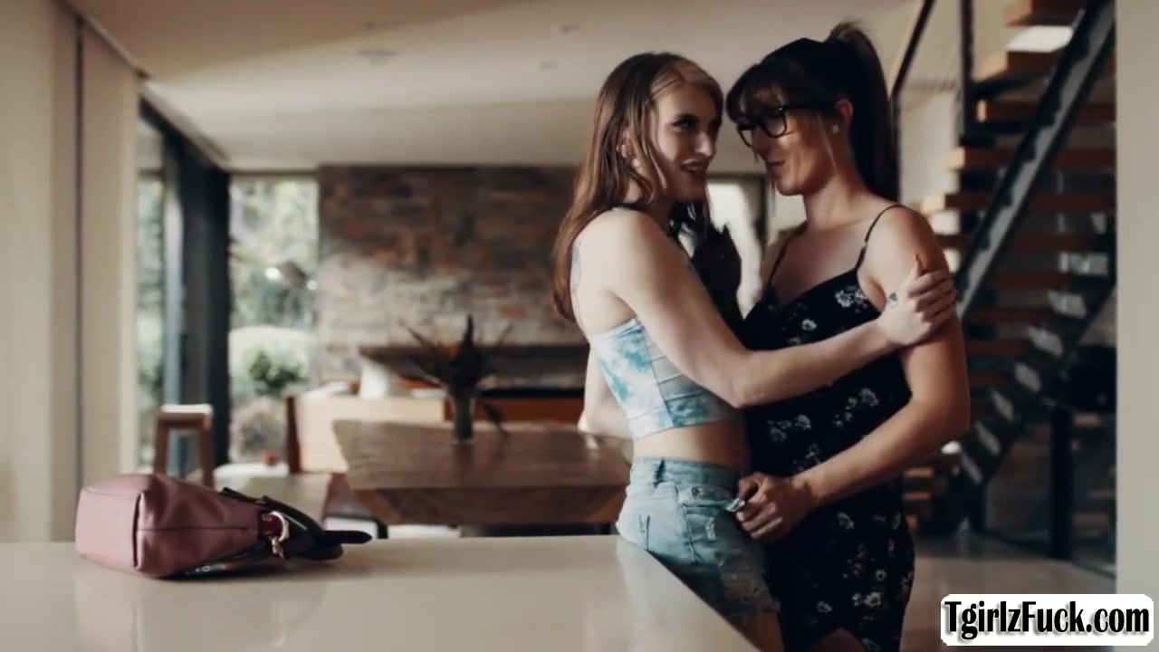 Like To See How Tall Shemale Anal Bareback Each Others Ass?