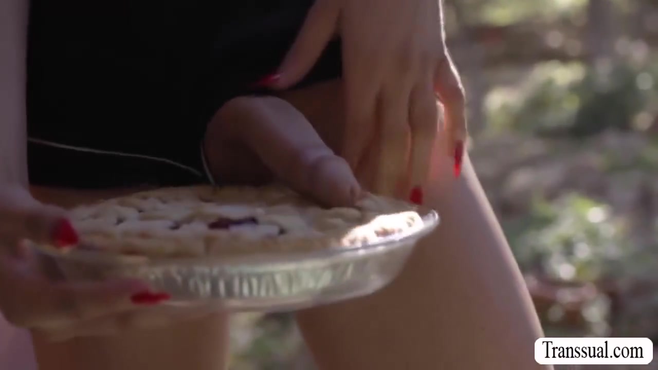 Ts Neighbor Tastes Milf Neighbors Pie
