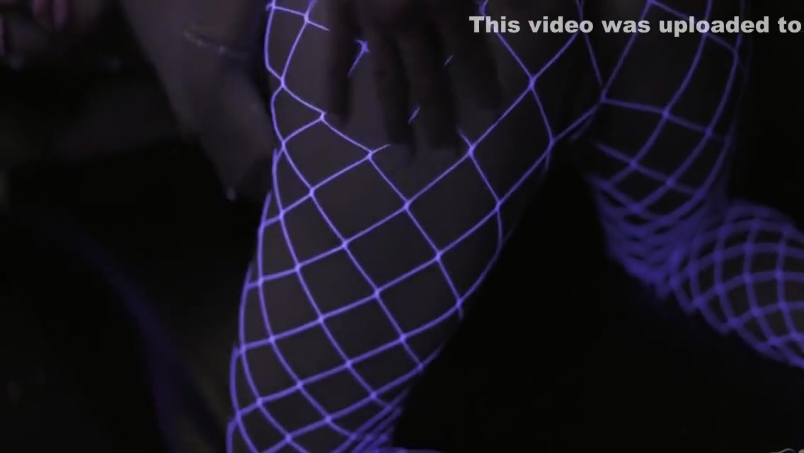 Booty Licious In Smalltitted Dirty Shemale Penetrated In Ass By Male Dick 8 Min